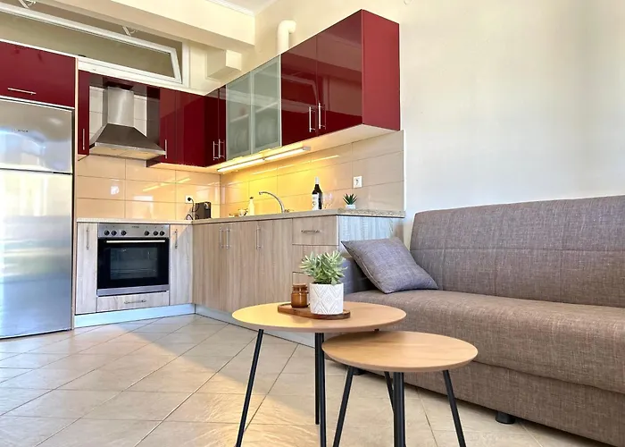 Vathi Seaside * Katomerion